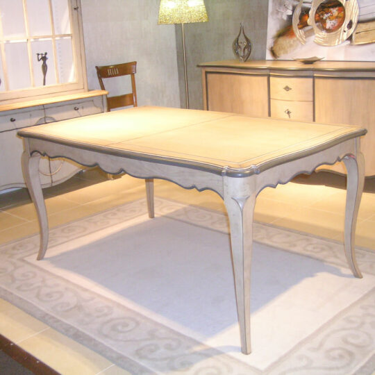Table Classique Chic Merisier P1 Marie Adelaide