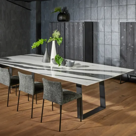Table Contemporaine Pied Metal Plateau Ceramique Marbre Triss Paralog