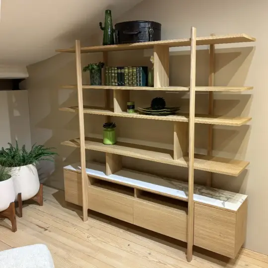 Bibliotheque Stilt Showroom Vazardhome