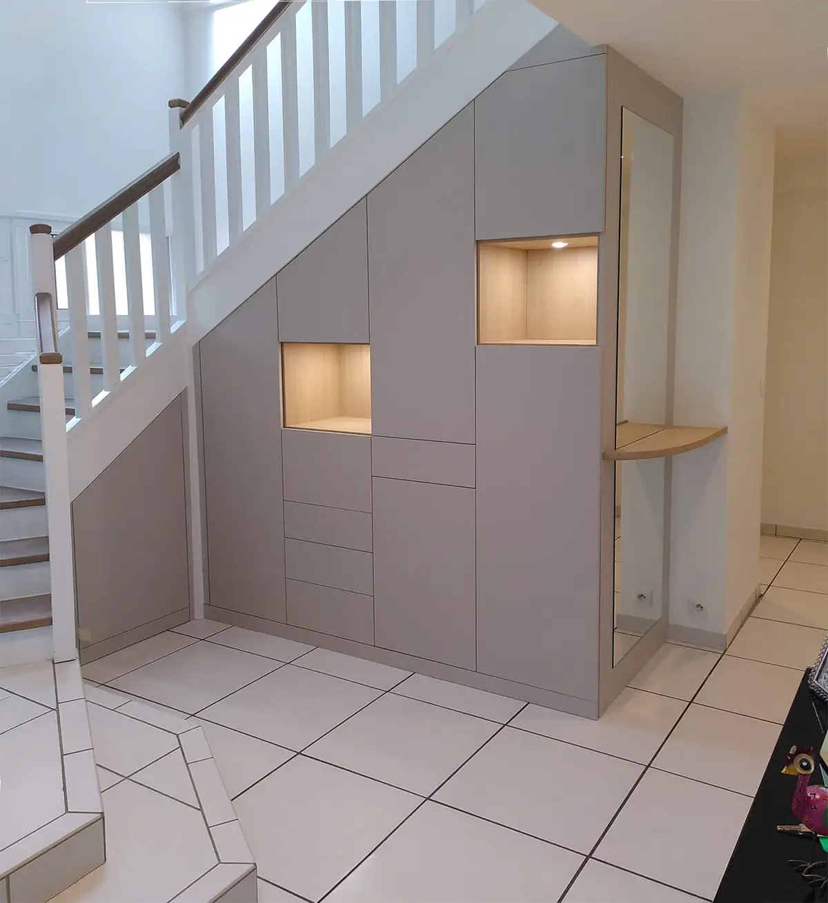 Vestiaire Sous Escalier Sur Mesure Portes Tiroirs Rangements Vazard Home Pjs B21