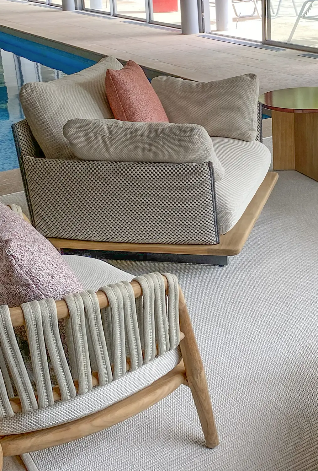 Decorateur Amenagement Piscine Salon Detail Canape Vazardhome