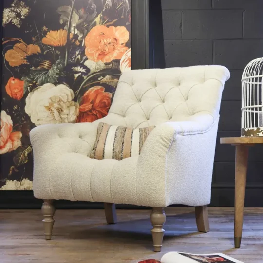 Timeless Chesterfield Fauteuil Anglais Tissu Beige Bouclette Tetrad Newton