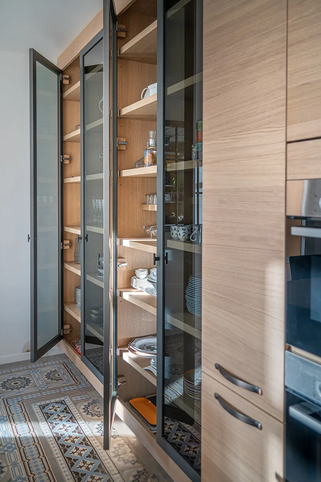 Decorateur Agrandissement Cuisine Familiale Vitrine Rangement Vaisselle Evreux Normandie Vazardhome