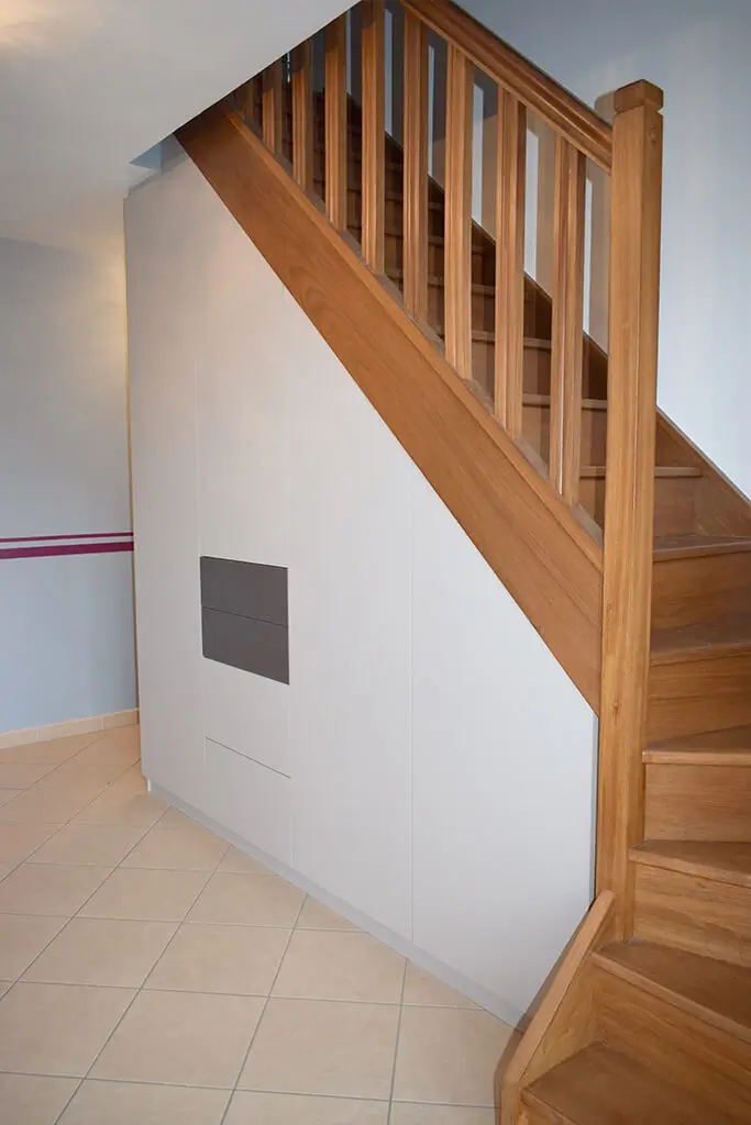 Rangement Sous Escalier Sur Mesure Laque Blanche Grise Vazard Home Pjs C21