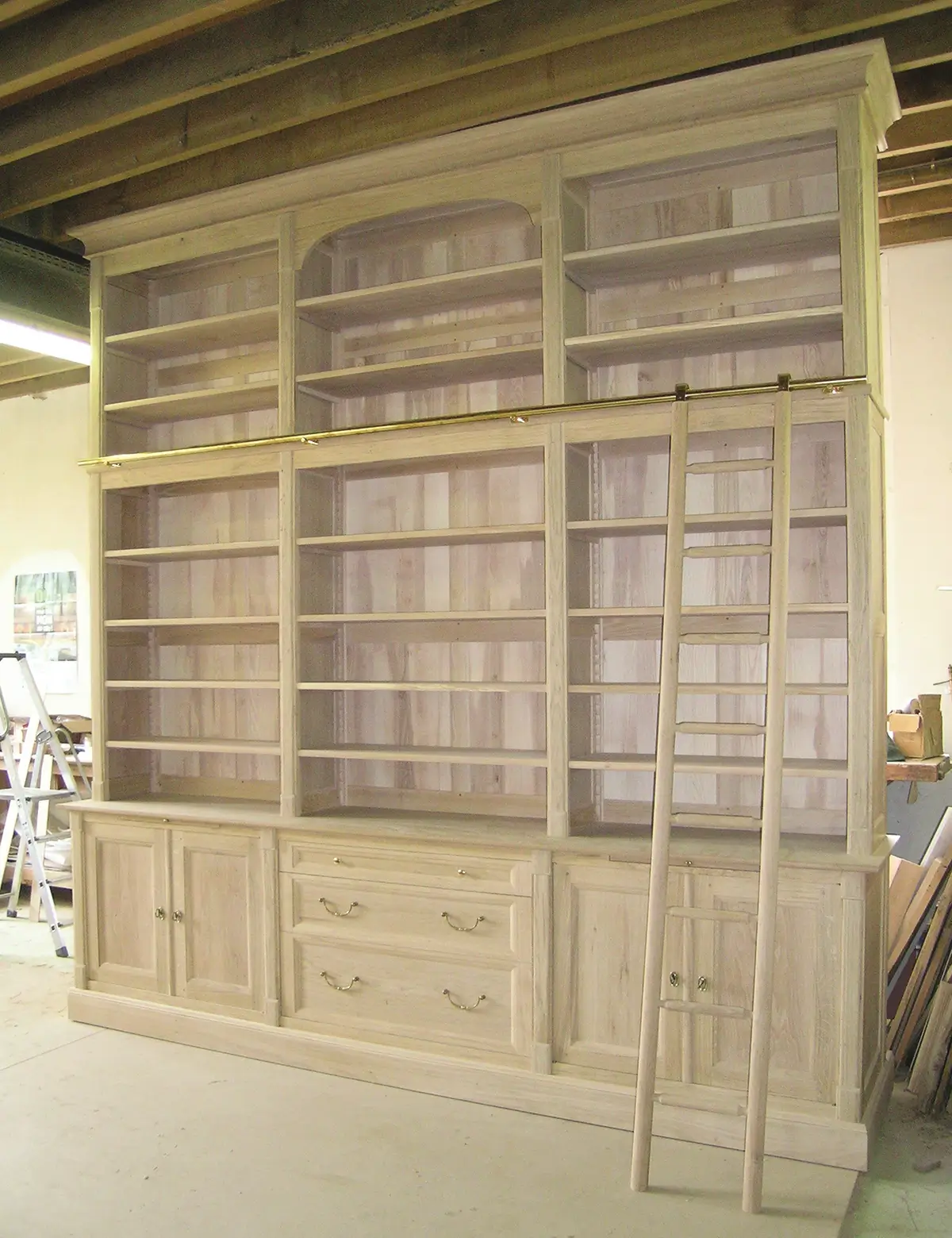 Atelier Fabrication Montage Bibliotheque Classique Vazardhome Pja 24 A