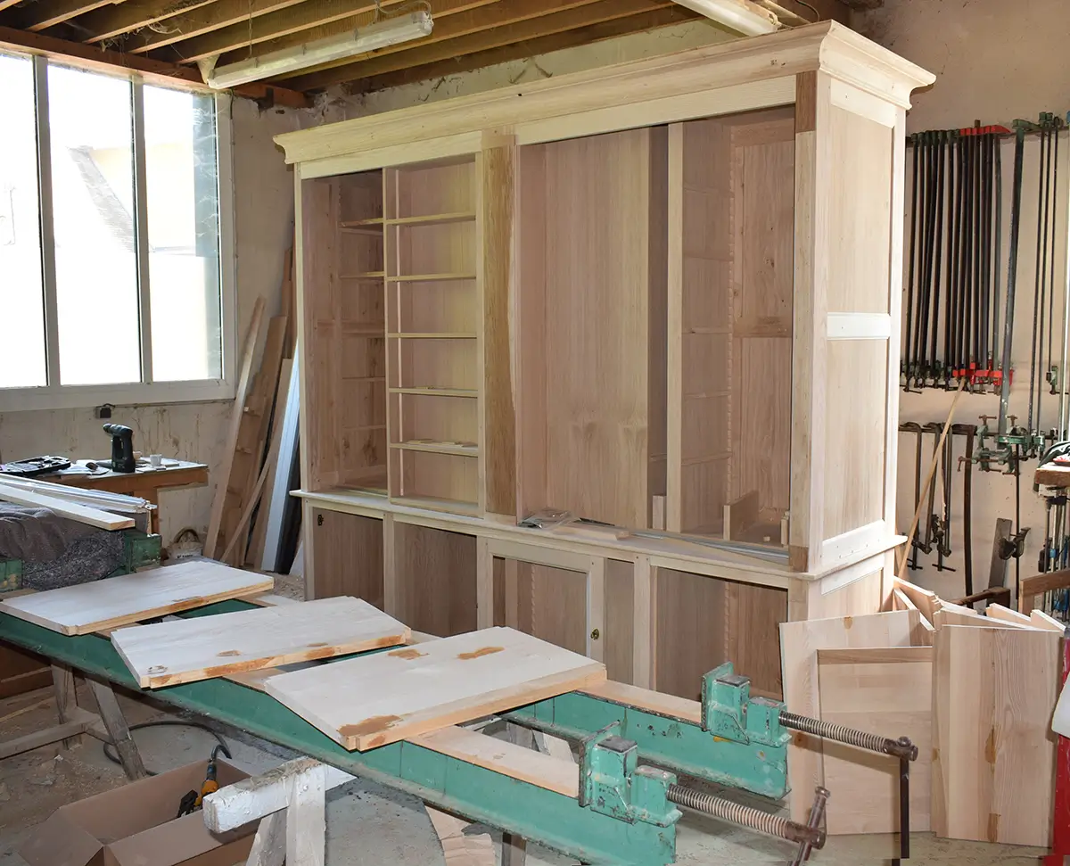Atelier Fabrication Montage Bibliotheque Savoir Faire Vazardhome Pja 24 A