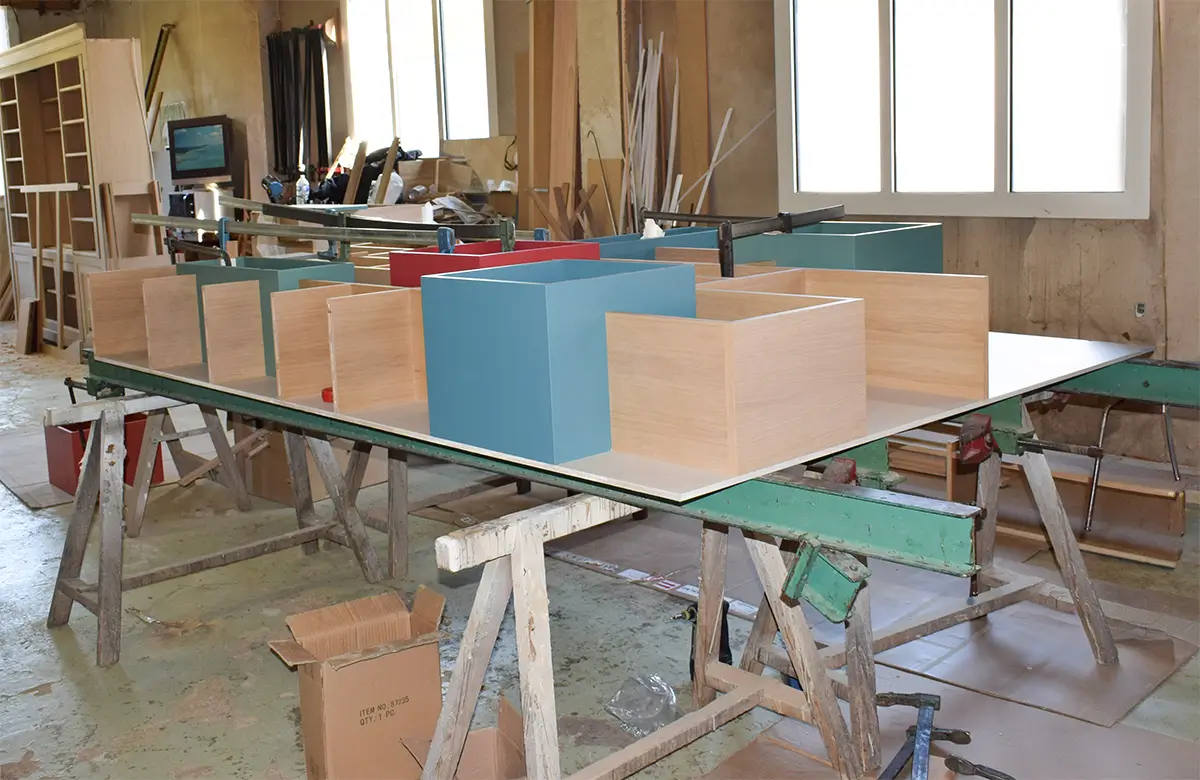 Atelier Montage-bibliotheque Niche Couleurs Vazardhome Pja 24 A