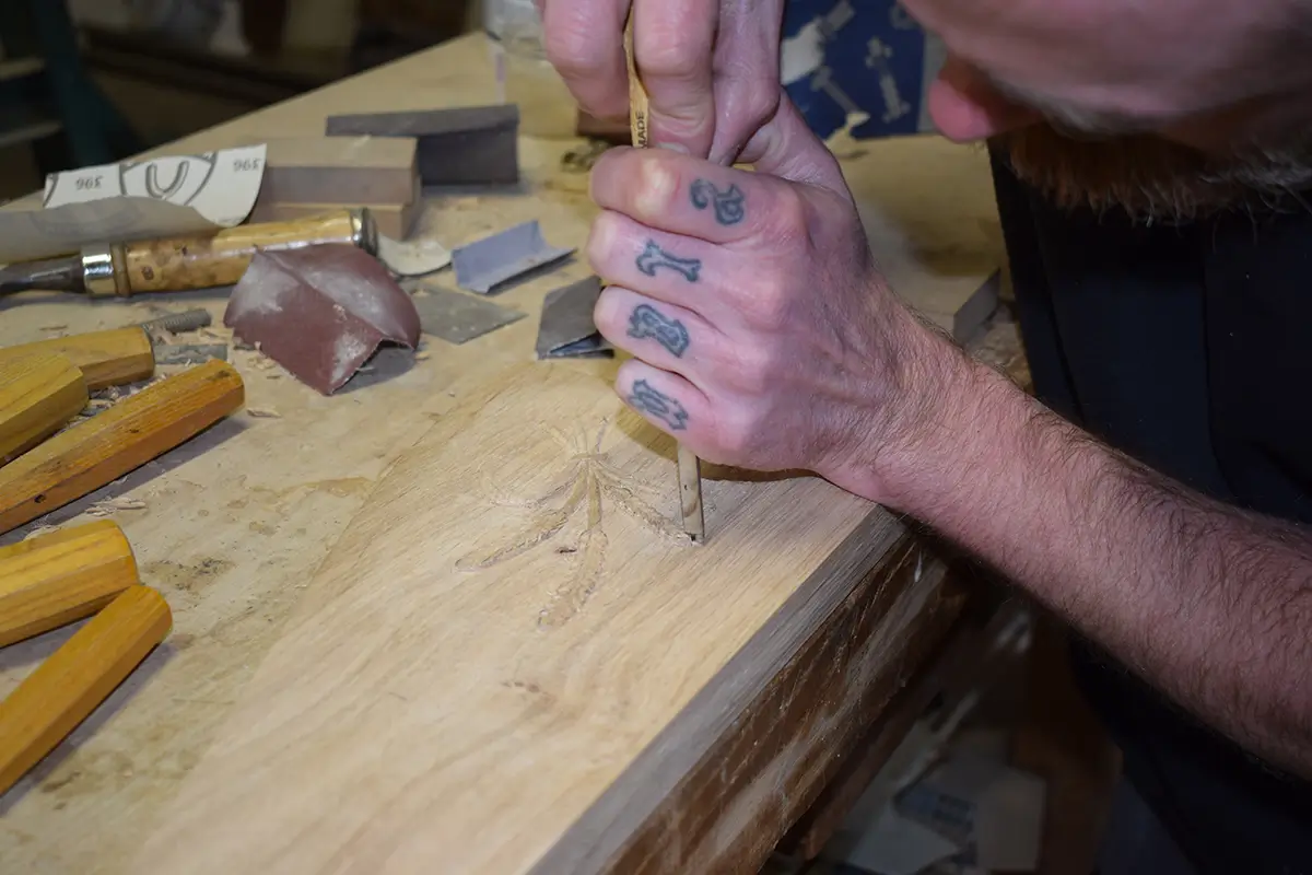 Atelier Sculpture Bois Savoir Faire Vazardhome Pja 24 A