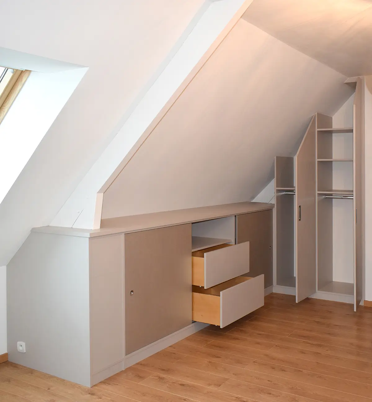 Dressing Sur Mesure Sous Pente Ouvert Vazardhome Pjd 24f